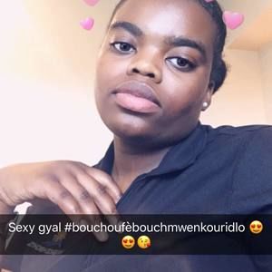 Meet your Posher, Vanessa